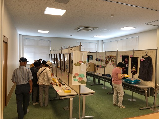 高齢者趣味の作品展